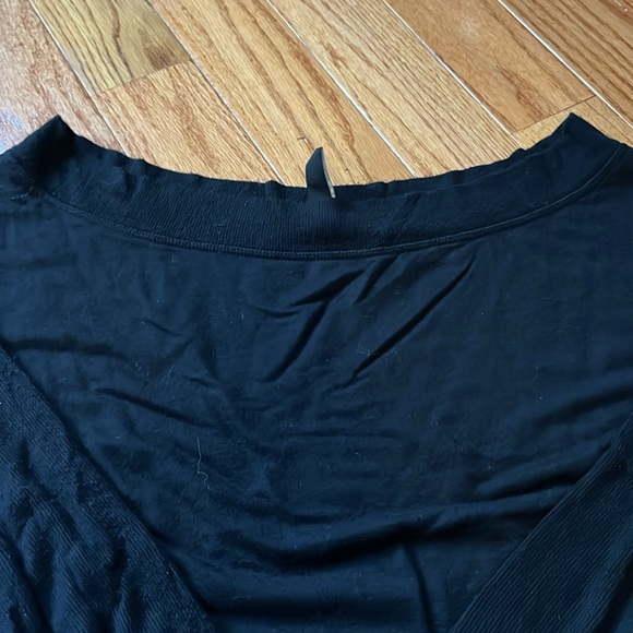 Athleta long sleeve top - Picture 2 of 6